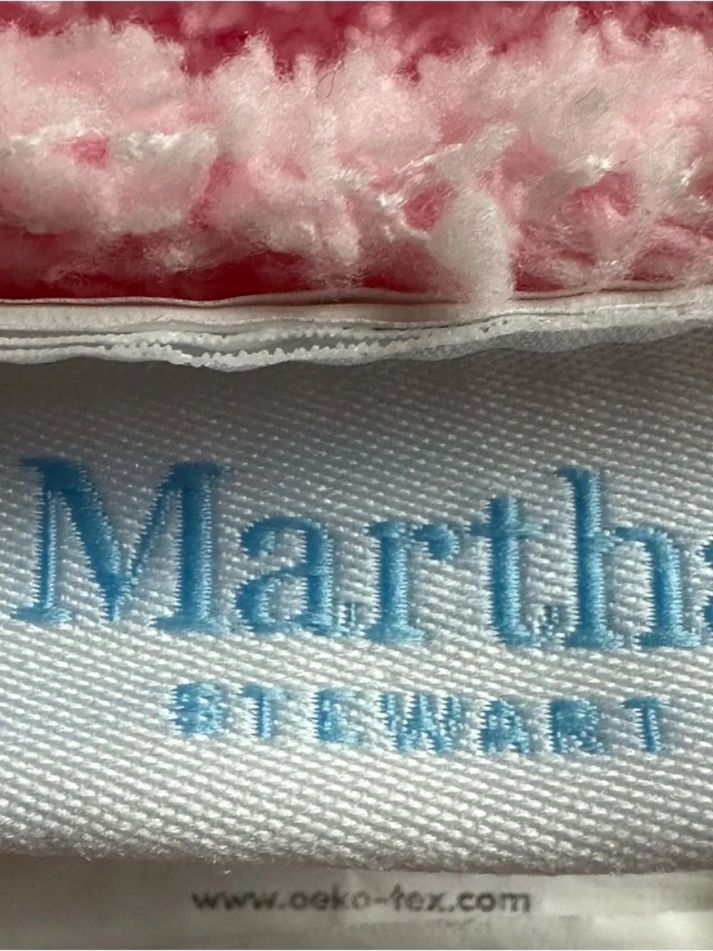 Martha Stewart Kid's Pink Daisy Soft Fluffy Fleece Double-sided Throw Blanket - Picture 9 of 10